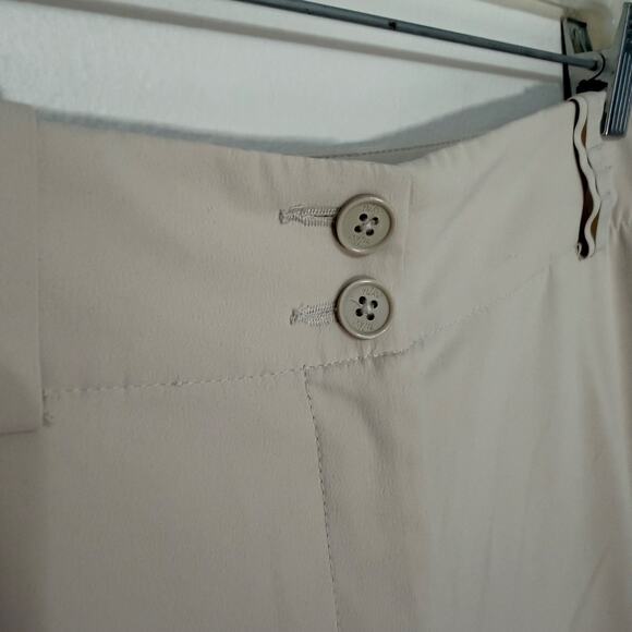 Nike Golf Women’s 8 Khaki Cropped Pants Dri-FIT Flat Front Beige Athletic - Picture 4 of 6